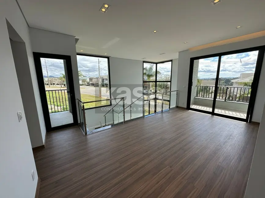 Foto 5 de Casa de Condomínio com 3 quartos à venda e para alugar, 296m2 em Braganca Paulista - SP