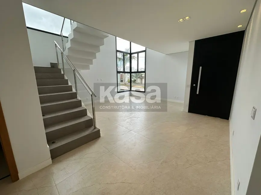 Foto 6 de Casa de Condomínio com 3 quartos à venda e para alugar, 296m2 em Braganca Paulista - SP