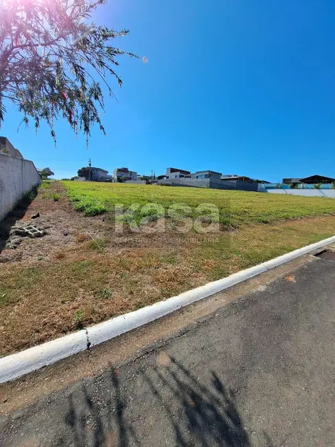 Foto 2 de Terreno / Lote à venda, 600m2 em Condomínio Jardim Flamboyan, Braganca Paulista - SP