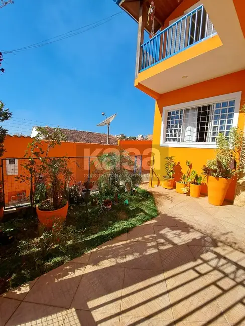 Foto 4 de Casa com 3 quartos à venda, 232m2 em Vila David, Braganca Paulista - SP