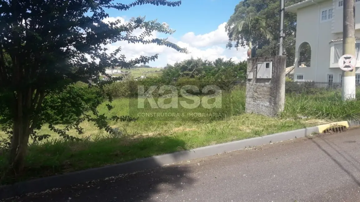 Foto 1 de Terreno / Lote à venda, 690m2 em Braganca Paulista - SP