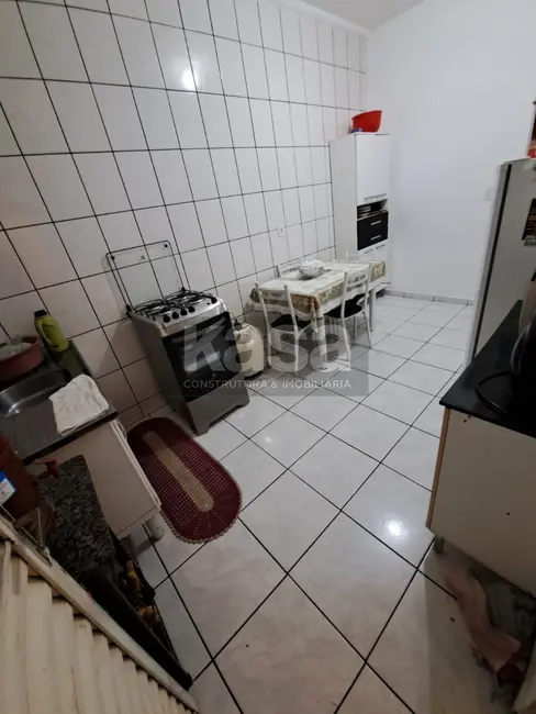 Foto 3 de Casa com 2 quartos à venda, 74m2 em Jardim São Miguel, Braganca Paulista - SP