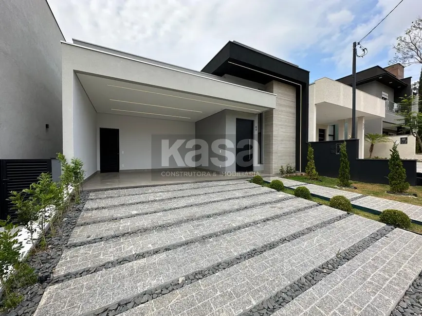 Foto 2 de Casa de Condomínio com 3 quartos à venda, 170m2 em Braganca Paulista - SP