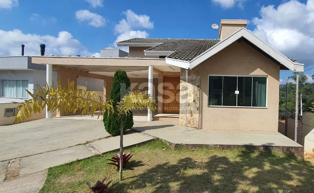 Foto 1 de Casa com 4 quartos à venda, 250m2 em Residencial Floresta São Vicente, Braganca Paulista - SP