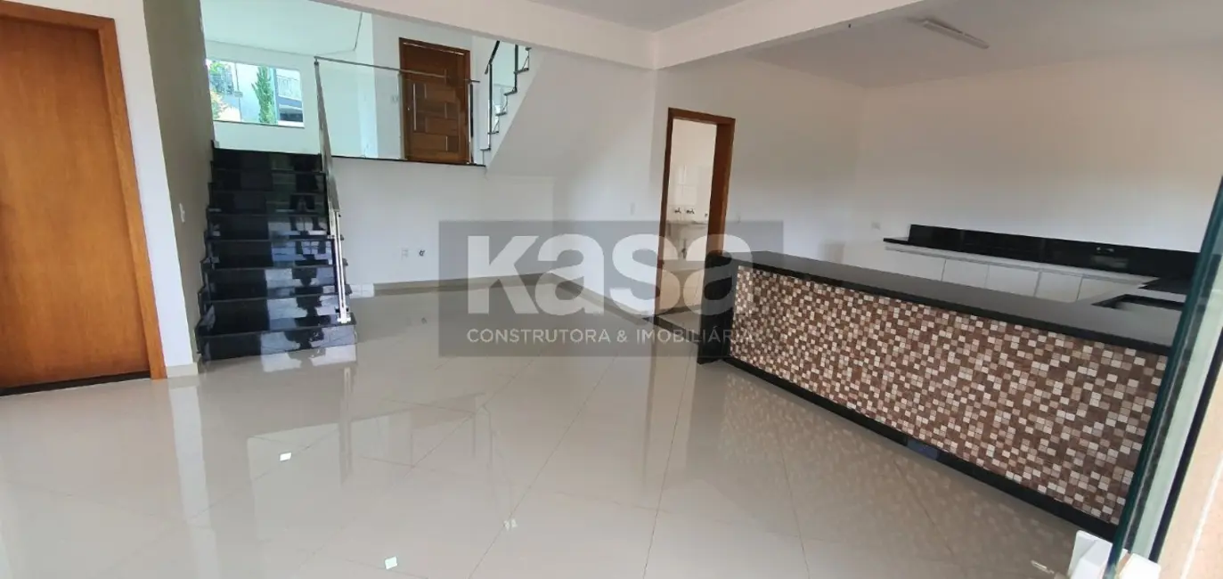 Foto 7 de Casa com 4 quartos à venda, 250m2 em Residencial Floresta São Vicente, Braganca Paulista - SP