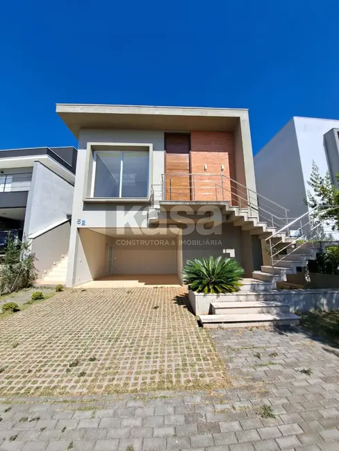 Casa com 3 quartos à venda, 189m2 em Braganca Paulista - SP - imagem 3 Foto 3 de Casa com 3 quartos à venda, 189m2 em Braganca Paulista - SP