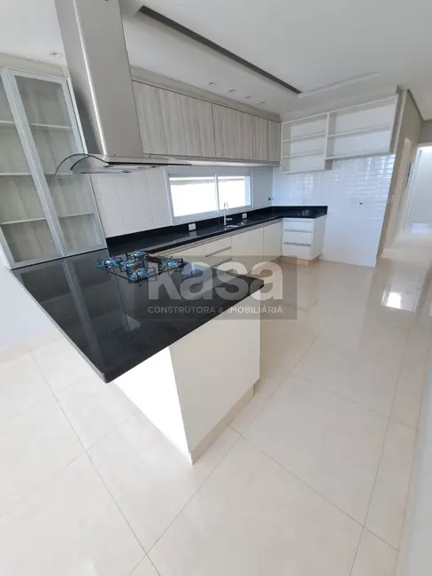 Casa com 3 quartos à venda, 189m2 em Braganca Paulista - SP - imagem 9 Foto 9 de Casa com 3 quartos à venda, 189m2 em Braganca Paulista - SP