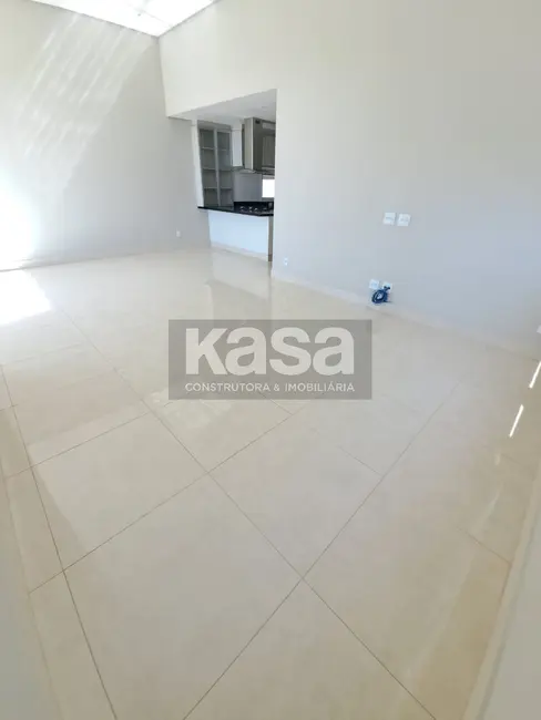 Casa com 3 quartos à venda, 189m2 em Braganca Paulista - SP - imagem 8 Foto 8 de Casa com 3 quartos à venda, 189m2 em Braganca Paulista - SP