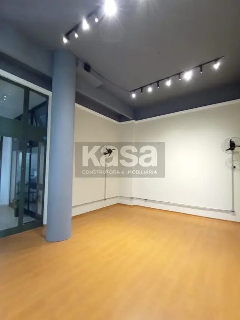Foto 3 de Sala Comercial para alugar, 61m2 em Centro, Braganca Paulista - SP