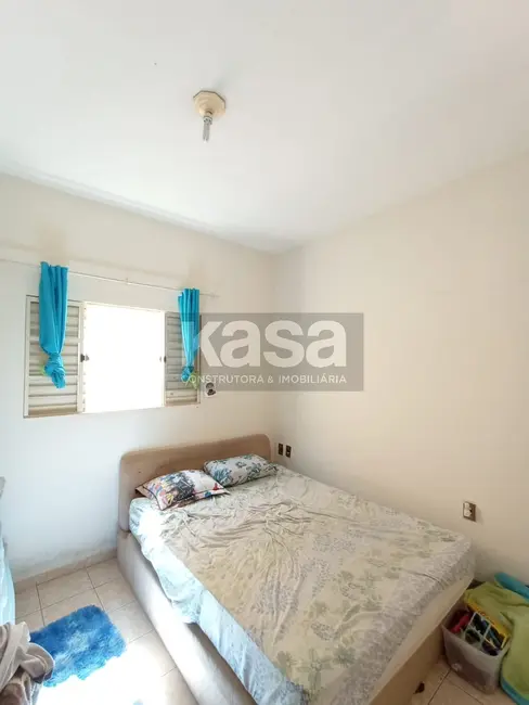 Foto 8 de Casa com 2 quartos à venda, 216m2 em Braganca Paulista - SP