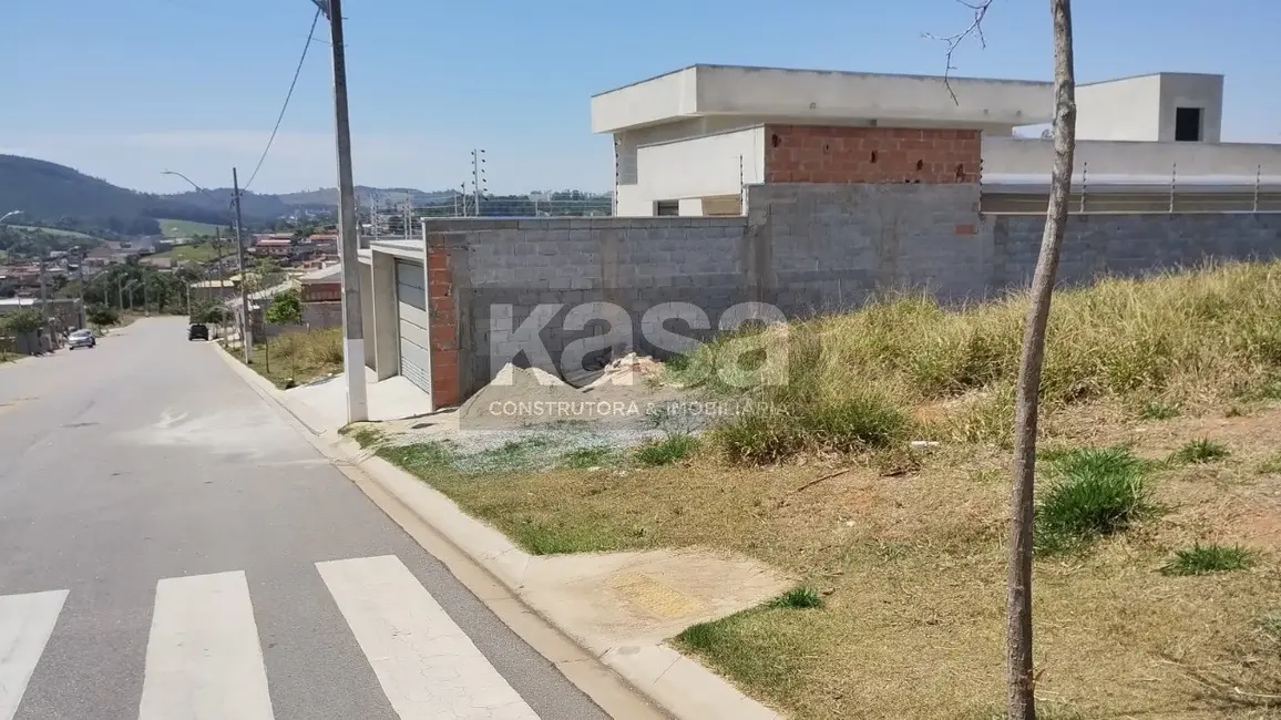 Terreno / Lote à venda, 330m2 em Braganca Paulista - SP - imagem 6 Foto 6 de Terreno / Lote à venda, 330m2 em Braganca Paulista - SP