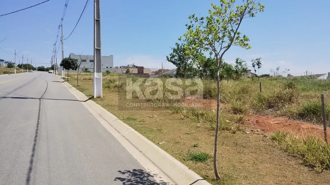 Foto 3 de Terreno / Lote à venda, 301m2 em Braganca Paulista - SP