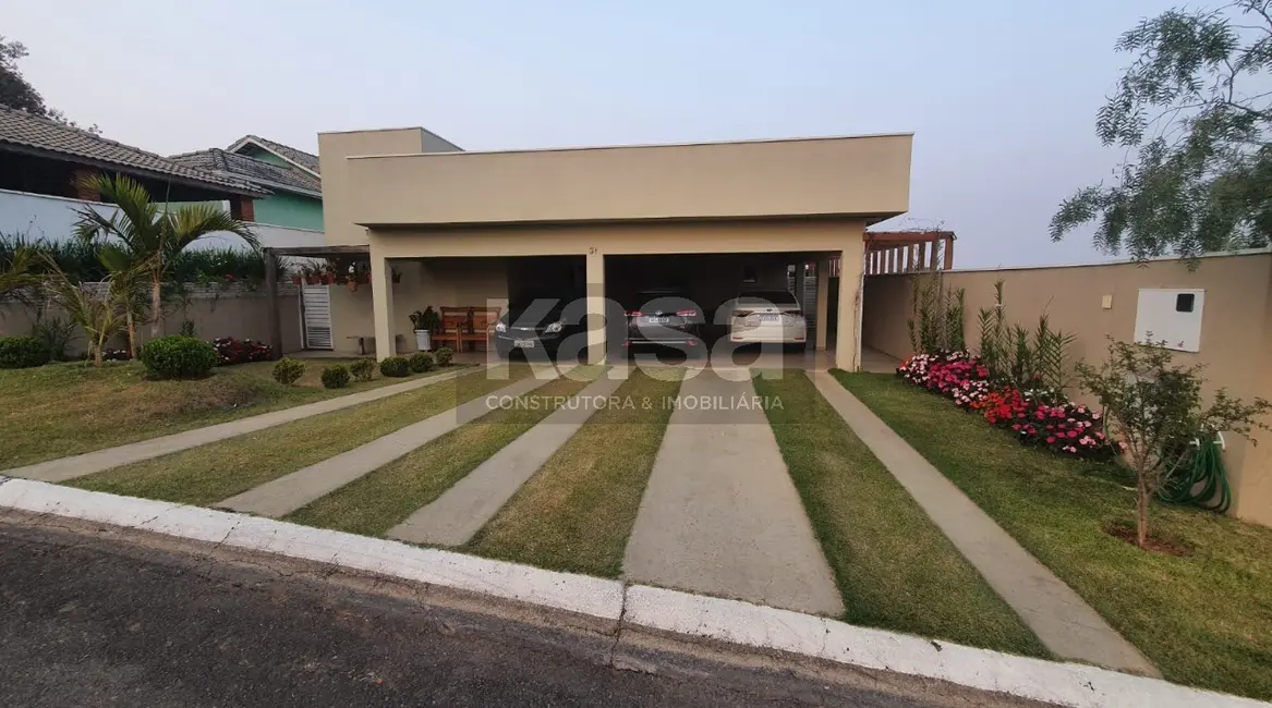 Foto 1 de Casa de Condomínio com 4 quartos à venda, 276m2 em Condomínio Jardim Flamboyan, Braganca Paulista - SP