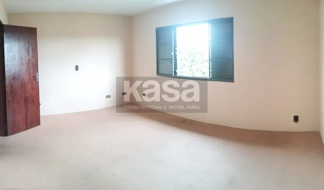 Foto 5 de Casa com 3 quartos à venda, 205m2 em Braganca Paulista - SP
