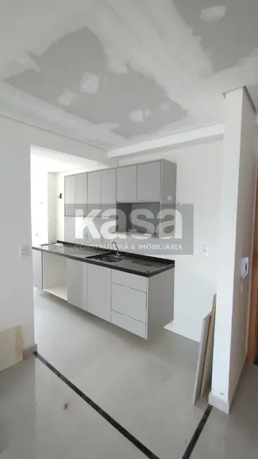 Apartamento com 2 quartos para alugar, 62m2 em Alvinópolis, Atibaia - SP - imagem 4 Foto 4 de Apartamento com 2 quartos para alugar, 62m2 em Alvinópolis, Atibaia - SP