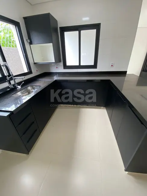 Foto 8 de Casa de Condomínio com 3 quartos à venda, 160m2 em Braganca Paulista - SP