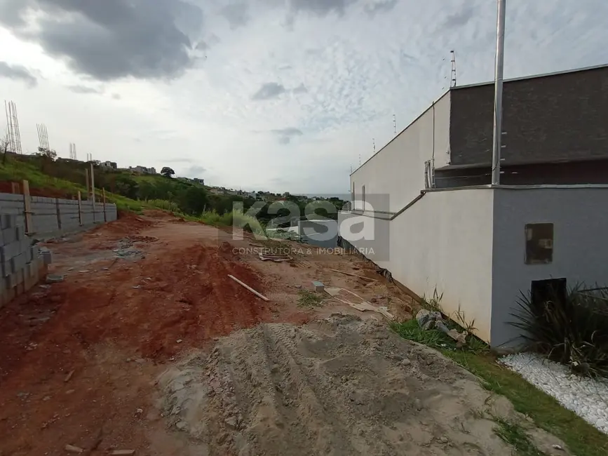 Foto 6 de Terreno / Lote à venda, 296m2 em Braganca Paulista - SP