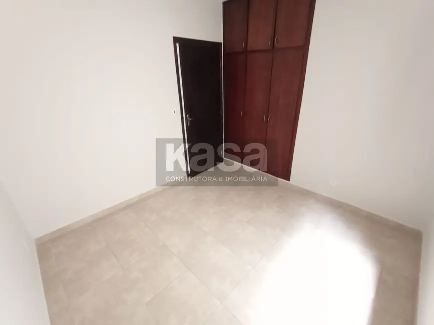 Foto 27 de Casa com 3 quartos para alugar, 160m2 em Jardim São José, Braganca Paulista - SP