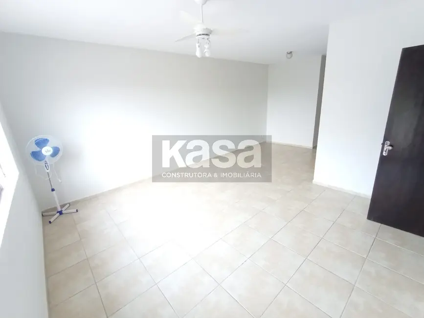 Foto 16 de Casa com 3 quartos para alugar, 160m2 em Jardim São José, Braganca Paulista - SP