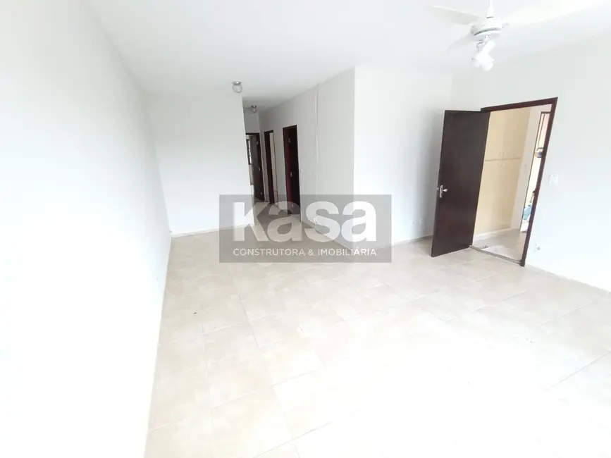Foto 15 de Casa com 3 quartos para alugar, 160m2 em Jardim São José, Braganca Paulista - SP