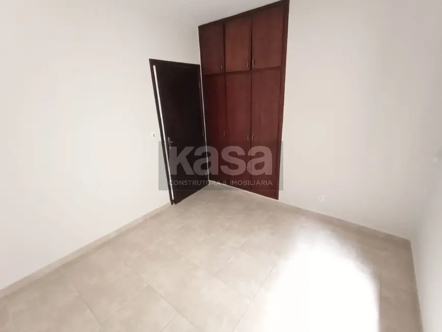 Foto 26 de Casa com 3 quartos para alugar, 160m2 em Jardim São José, Braganca Paulista - SP