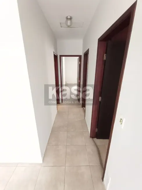 Foto 17 de Casa com 3 quartos para alugar, 160m2 em Jardim São José, Braganca Paulista - SP