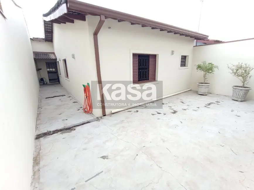 Foto 9 de Casa com 3 quartos para alugar, 160m2 em Jardim São José, Braganca Paulista - SP