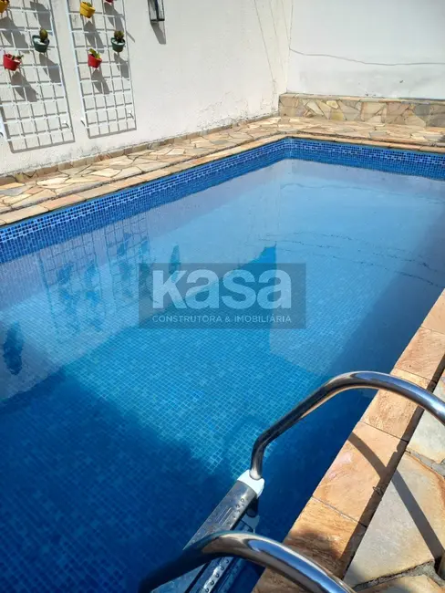 Foto 2 de Casa com 3 quartos à venda, 209m2 em Jardim Europa, Braganca Paulista - SP