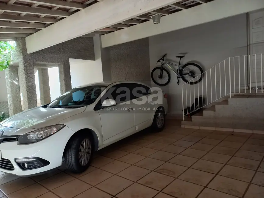 Foto 8 de Casa com 3 quartos à venda, 209m2 em Jardim Europa, Braganca Paulista - SP