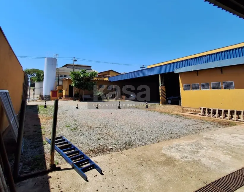 Foto 3 de Armazém / Galpão para alugar, 80m2 em Santa Luzia, Braganca Paulista - SP