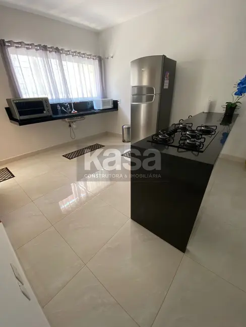 Foto 5 de Casa de Condomínio com 3 quartos à venda e para alugar, 220m2 em Braganca Paulista - SP