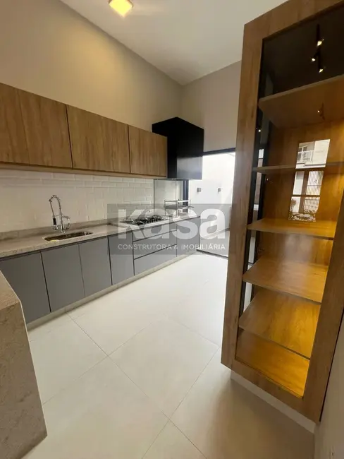 Foto 2 de Casa com 3 quartos à venda, 90m2 em Braganca Paulista - SP