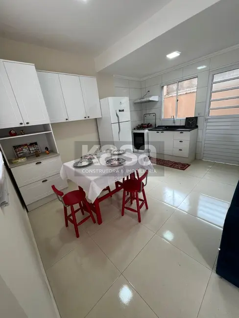 Foto 3 de Casa com 2 quartos à venda, 69m2 em Residencial Hípica Jaguari, Braganca Paulista - SP