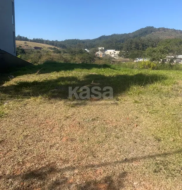 Foto 1 de Terreno / Lote à venda, 805m2 em Braganca Paulista - SP