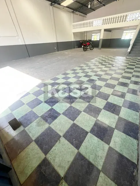 Foto 3 de Armazém / Galpão para alugar, 170m2 em Jardim São Miguel, Braganca Paulista - SP