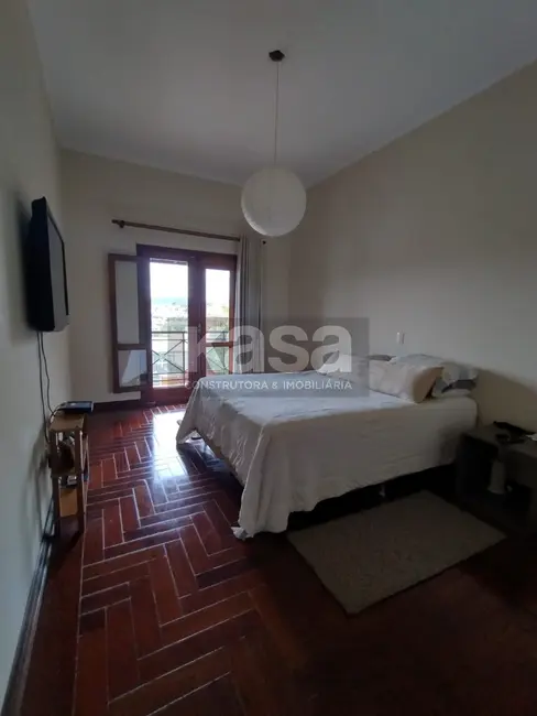 Foto 4 de Casa com 3 quartos à venda, 265m2 em Braganca Paulista - SP