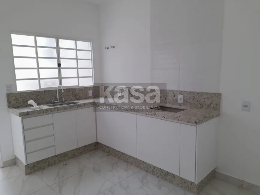 Foto 2 de Casa com 2 quartos à venda, 90m2 em Braganca Paulista - SP