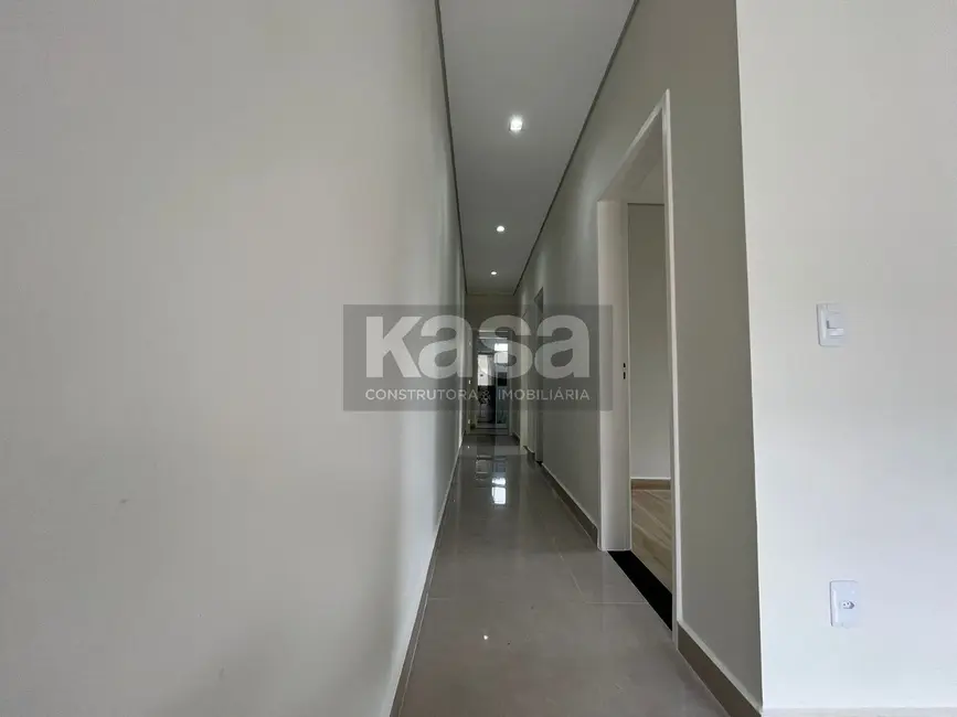 Foto 7 de Casa com 3 quartos à venda, 120m2 em Braganca Paulista - SP