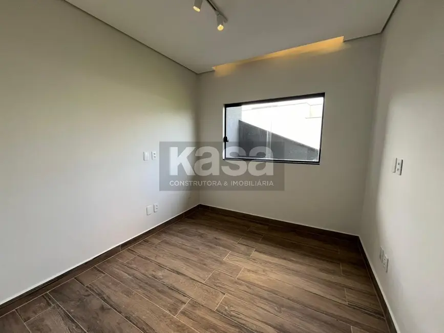 Foto 7 de Casa com 3 quartos à venda, 120m2 em Braganca Paulista - SP