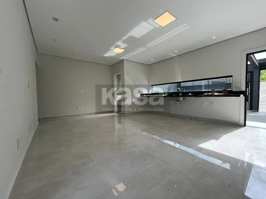 Foto 1 de Casa com 3 quartos à venda, 120m2 em Braganca Paulista - SP