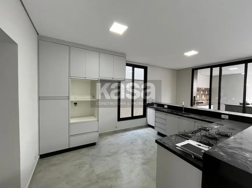 Foto 5 de Casa de Condomínio com 3 quartos para alugar, 310m2 em Braganca Paulista - SP