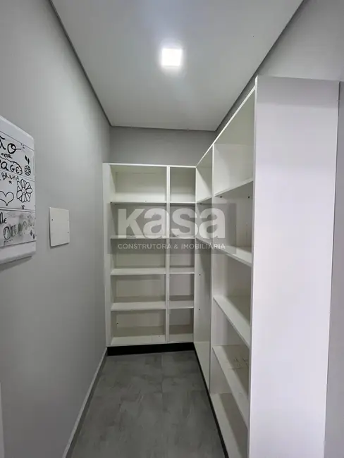 Foto 8 de Casa de Condomínio com 3 quartos para alugar, 310m2 em Braganca Paulista - SP