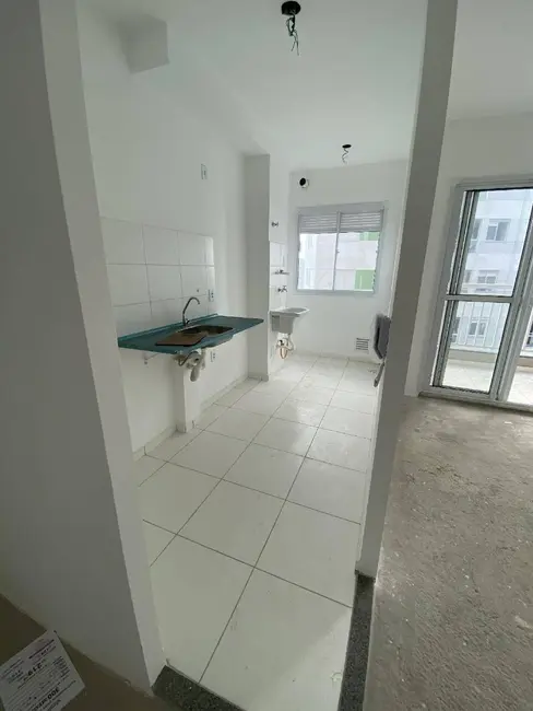 Apartamento com 2 quartos à venda, 45m2 em Padroeira, Osasco - SP - imagem 4 Foto 4 de Apartamento com 2 quartos à venda, 45m2 em Padroeira, Osasco - SP