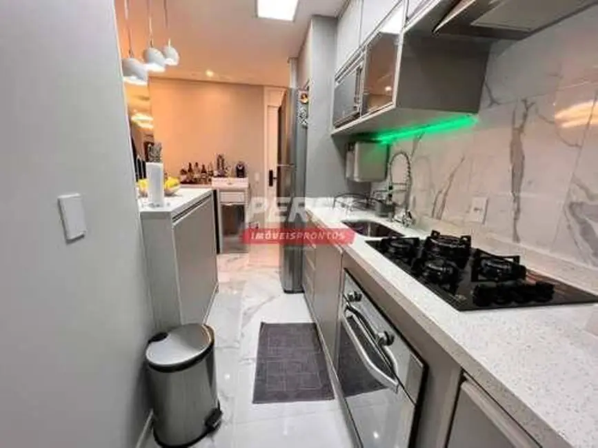 Apartamento com 2 quartos à venda, 52m2 em Centro, Osasco - SP - imagem 3 Foto 3 de Apartamento com 2 quartos à venda, 52m2 em Centro, Osasco - SP