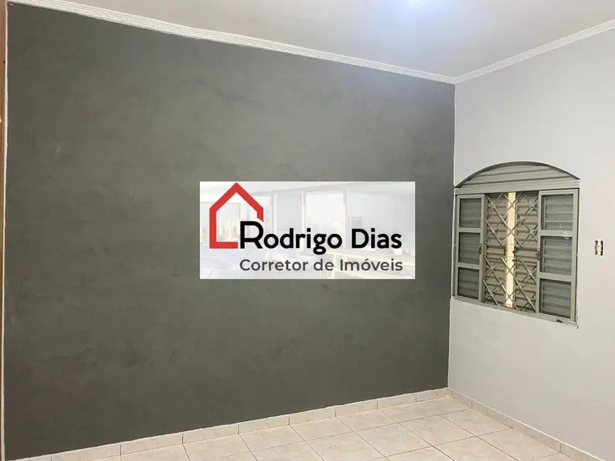 Casa com 4 quartos à venda, 127m2 em Conjunto Residencial Iapi, Jundiai - SP - imagem 3 Foto 3 de Casa com 4 quartos à venda, 127m2 em Conjunto Residencial Iapi, Jundiai - SP