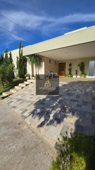 Foto 2 de Casa de Condomínio com 3 quartos à venda, 153m2 em Jundiai - SP