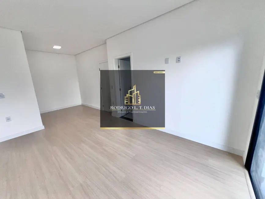 Casa de Condomínio com 3 quartos à venda, 150m2 em Jundiai - SP - imagem 6 Foto 6 de Casa de Condomínio com 3 quartos à venda, 150m2 em Jundiai - SP