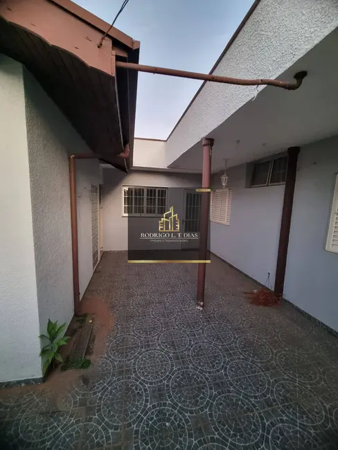 Foto 3 de Casa com 3 quartos à venda, 350m2 em Jardim Itália, Jundiai - SP