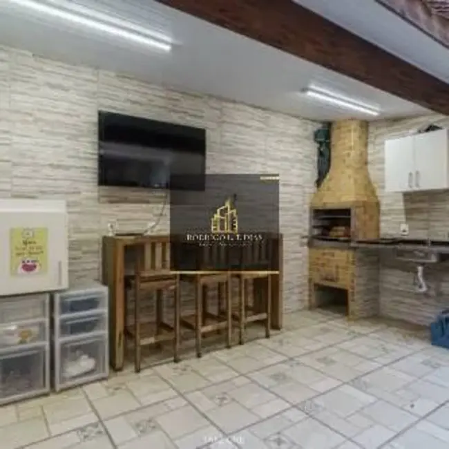 Foto 6 de Casa de Condomínio com 2 quartos à venda, 120m2 em Chácara Planalto, Jundiai - SP