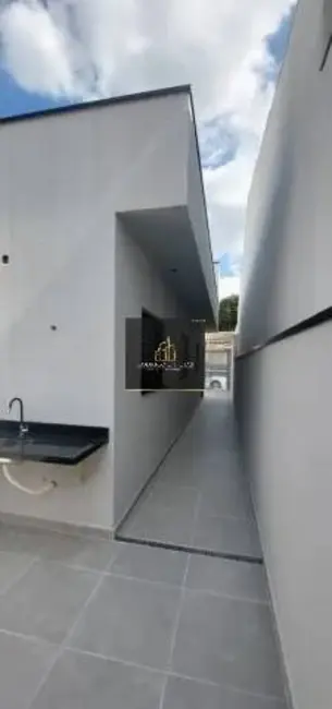 Casa com 3 quartos à venda, 150m2 em Residencial Santa Giovana, Jundiai - SP - imagem 3 Foto 3 de Casa com 3 quartos à venda, 150m2 em Residencial Santa Giovana, Jundiai - SP